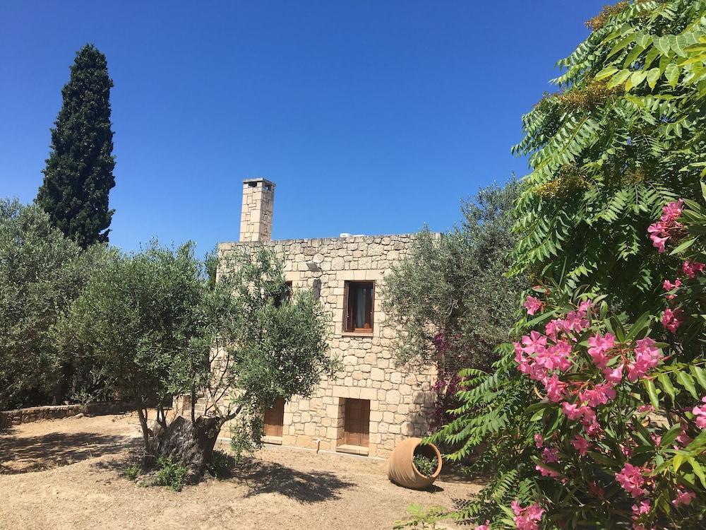 Pyrgos Ralli Estate Guesthouse Aegina Zewnętrze zdjęcie