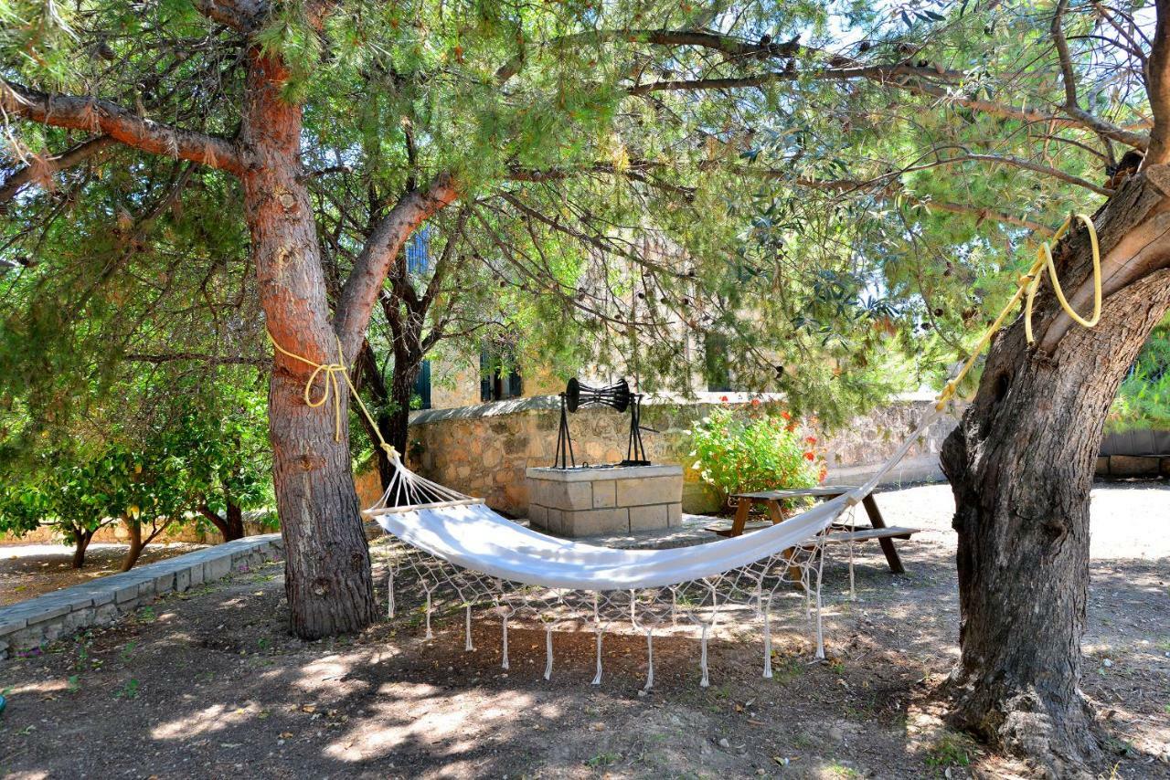 Pyrgos Ralli Estate Guesthouse Aegina Zewnętrze zdjęcie